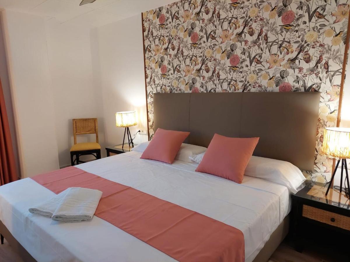 Hostal Garden Rous Paiporta Eksteriør bilde