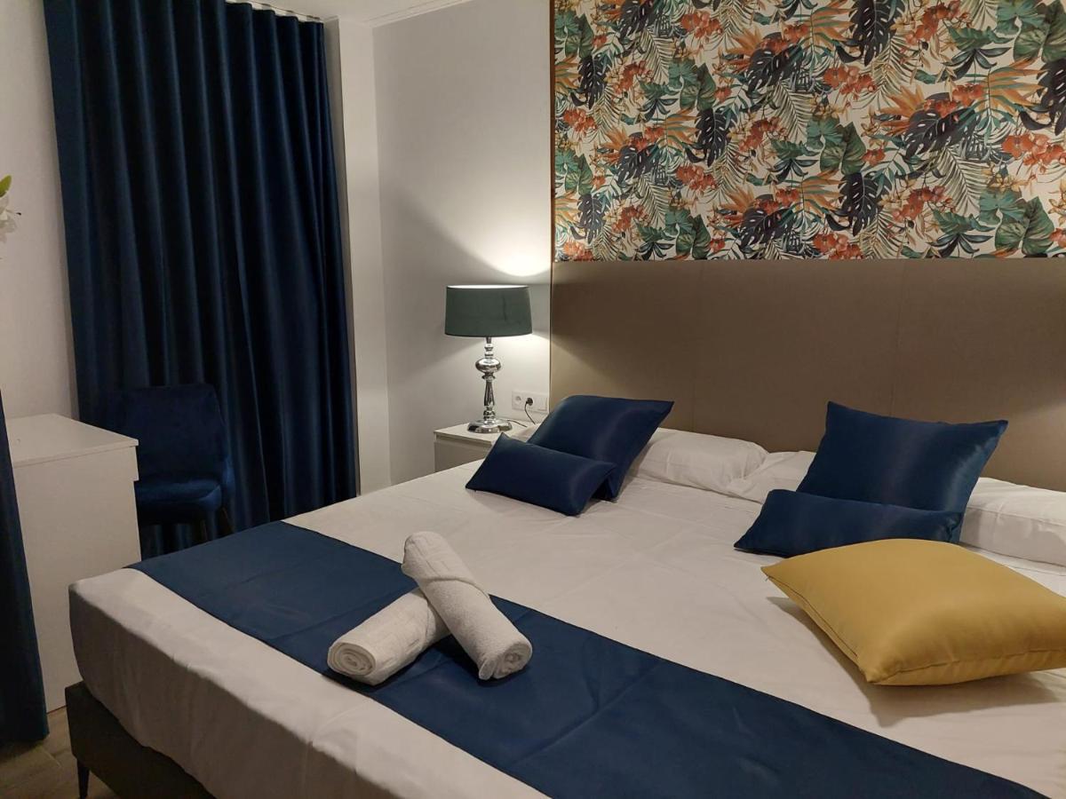 Hostal Garden Rous Paiporta Eksteriør bilde