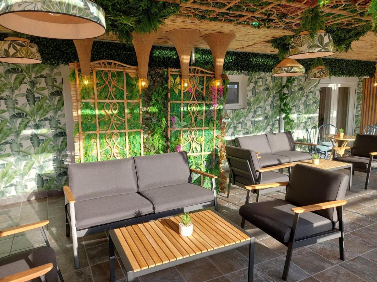 Hostal Garden Rous Paiporta Eksteriør bilde